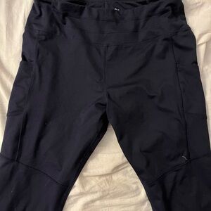 Dark blue navy capri leggings